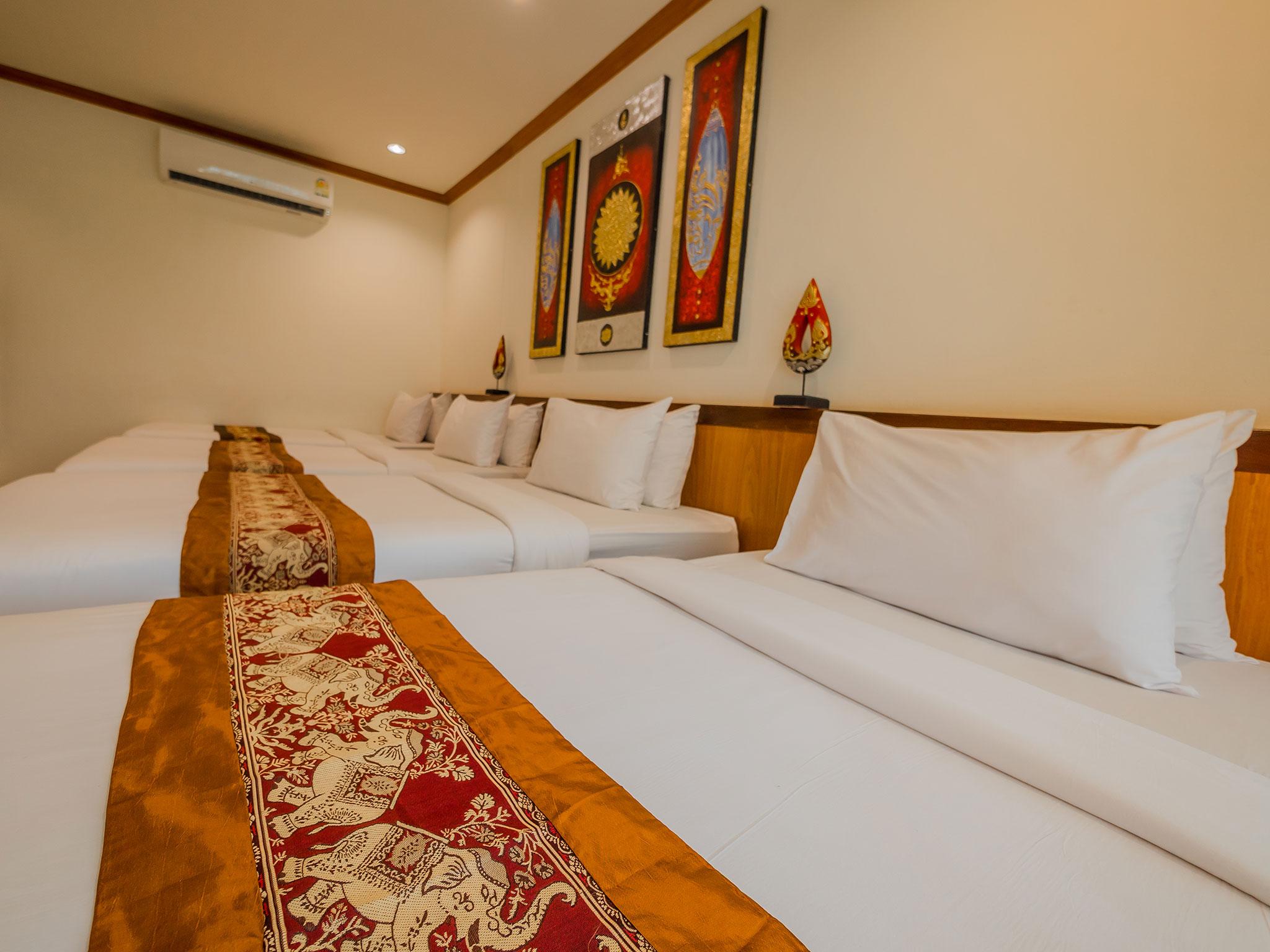 Курортный комплекс Chiangkhan River Mountain 4*